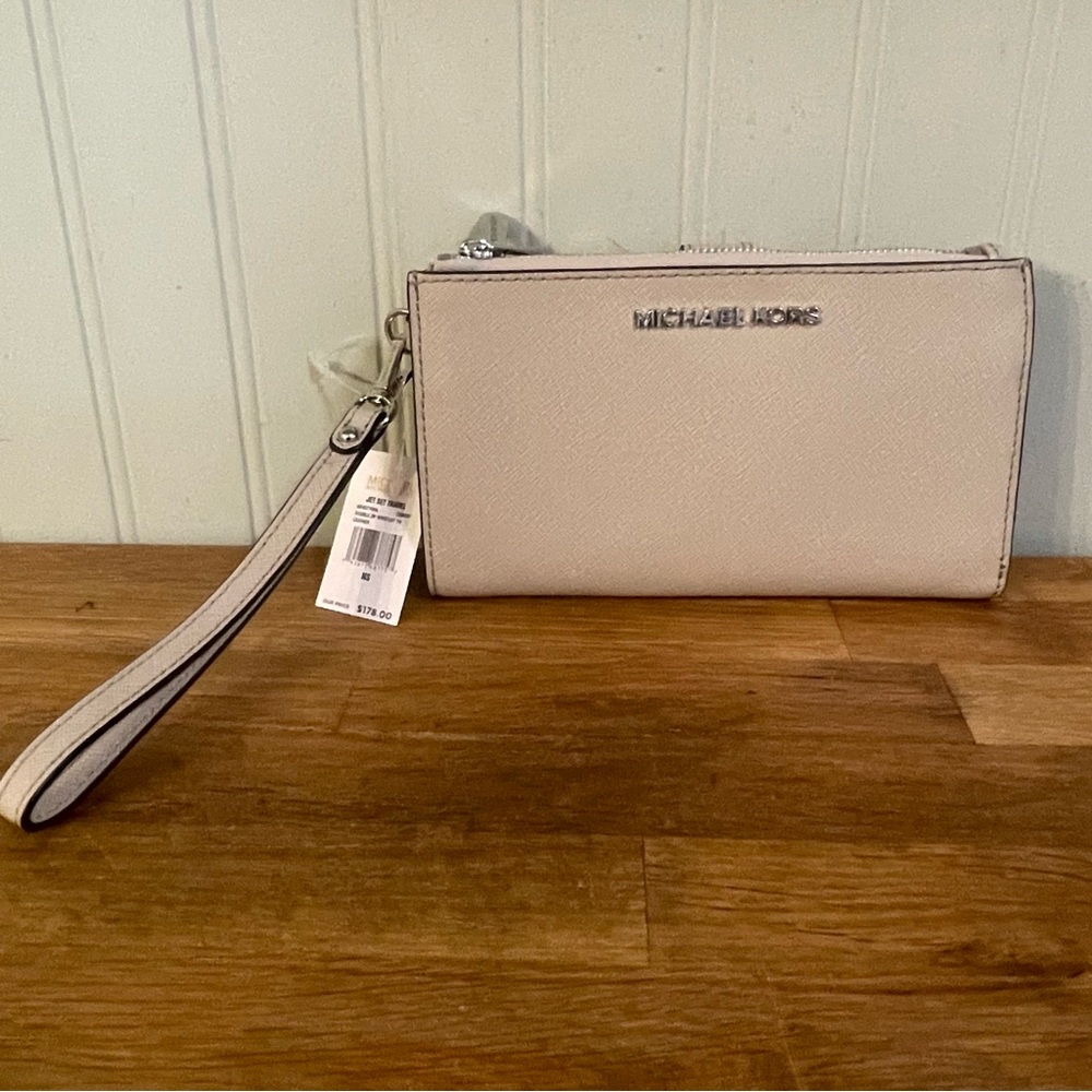 NEW Michael Kors Jet Set Travel Double Zip Phone Wristlet
